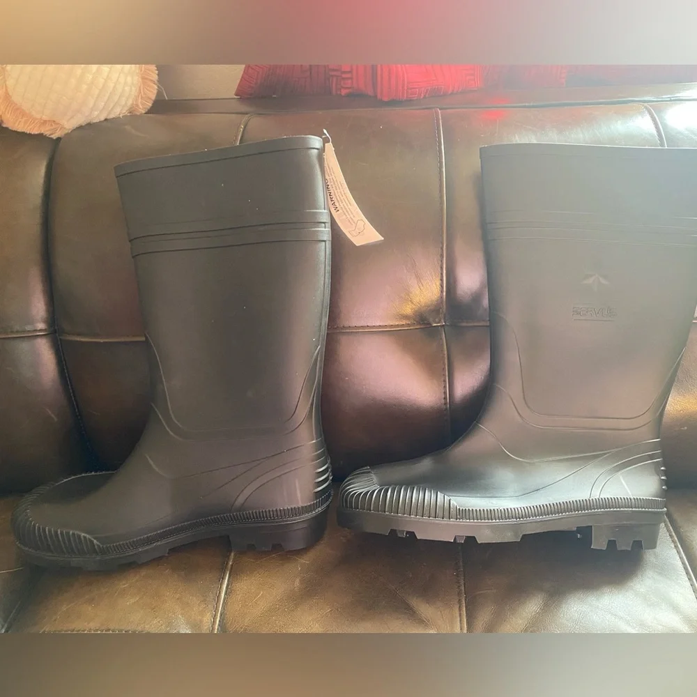 NEW Servus By Honeywell Rubber Boots Mens 11 / Womens 12 Black Pull On Waterpro